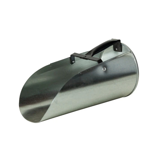 4 QUART METAL FEED SCOOP