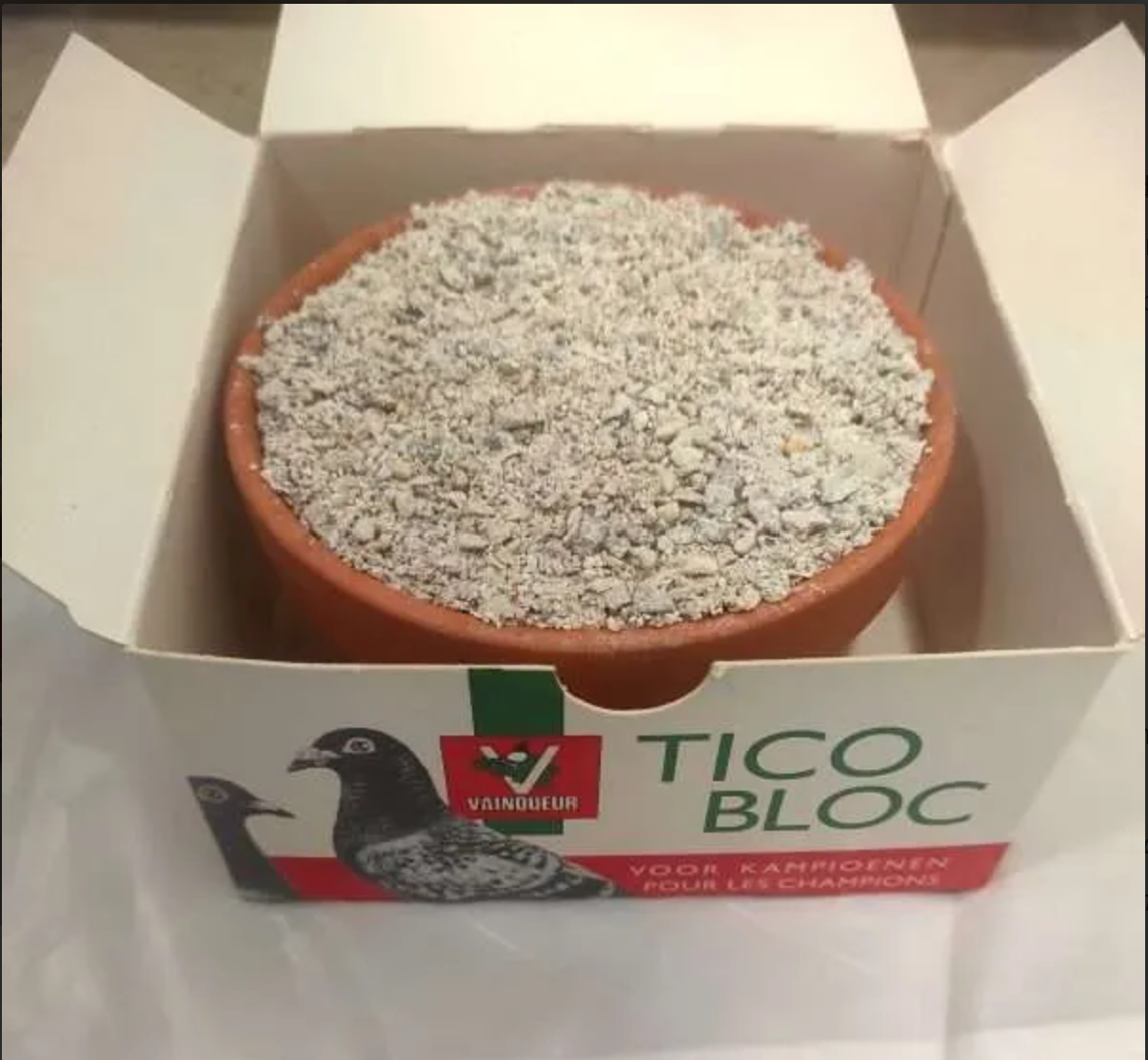 TICO Bloc Mineral Block – Vanrobaeys